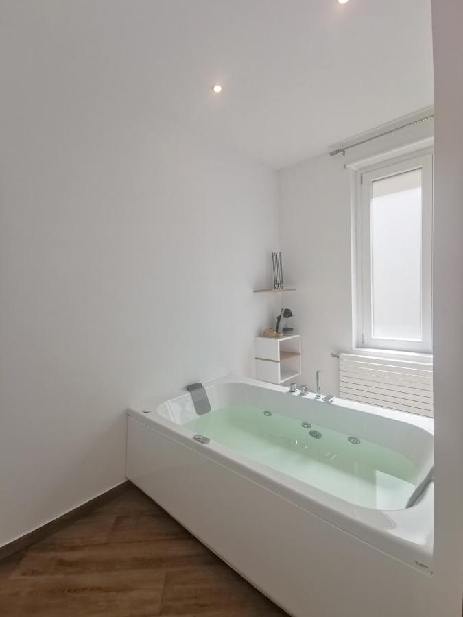Maqueda Mood Hotel Палермо Екстериор снимка