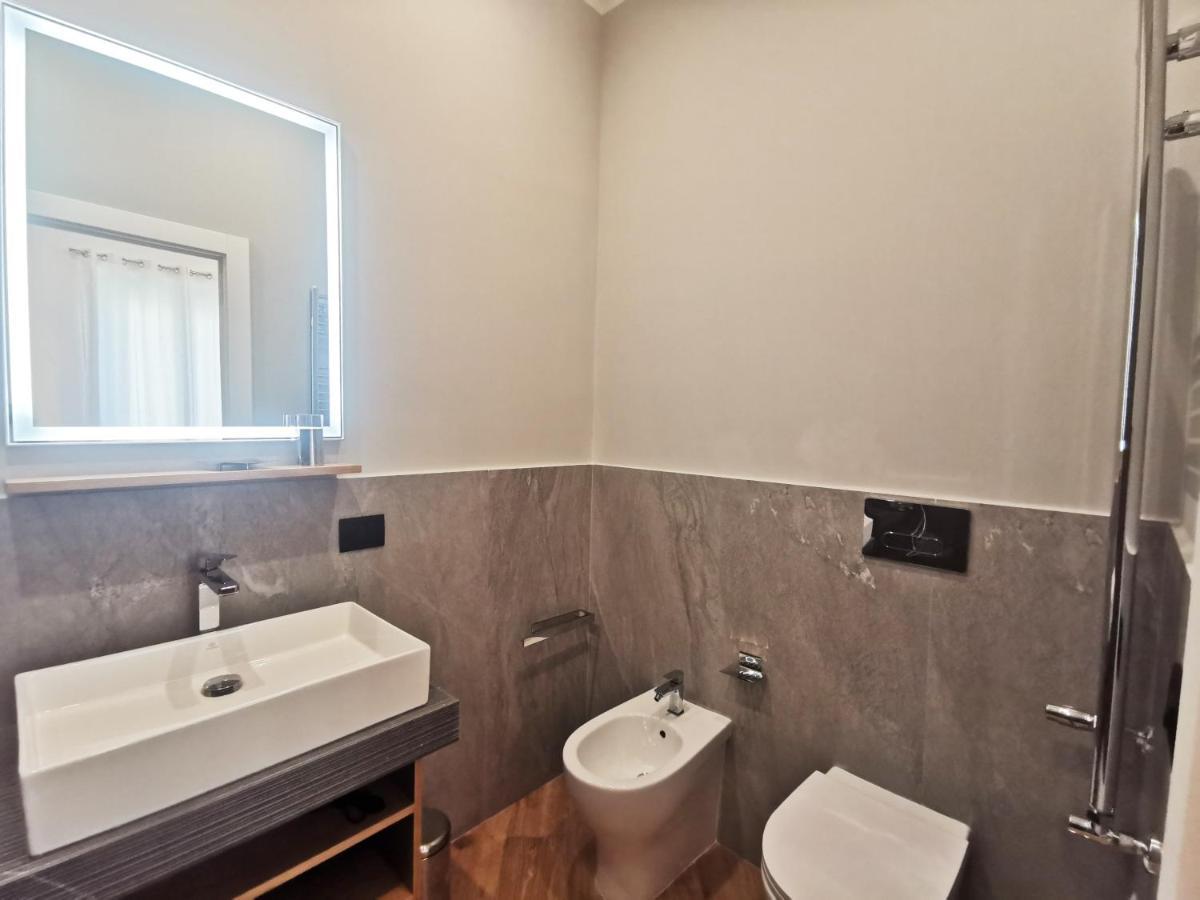 Maqueda Mood Hotel Палермо Екстериор снимка